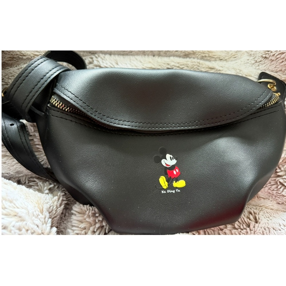 Disney Black Fanny Pack Bag with Mickey Mouse - Picture 1 of 12